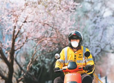 外賣封簽，守護“舌尖安全”（網上中國）