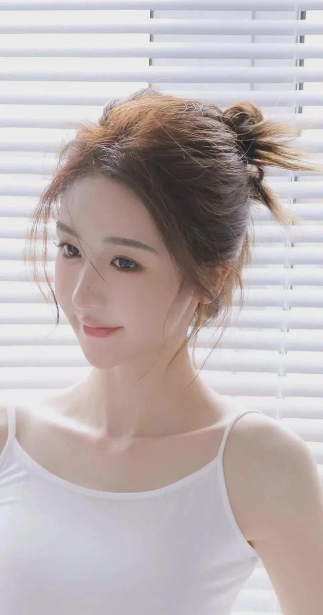 杏彩体育，顶开母亲高贵的两瓣（中国）官方网站IOS安卓手机APP下载安装